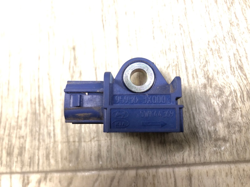 Датчик удара ELANTRA MD 10-15 2014 1.8 G4NB