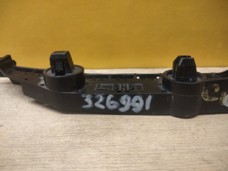 Кронштейн переднего бампера левый HONDA CIVIC 4D 06-11