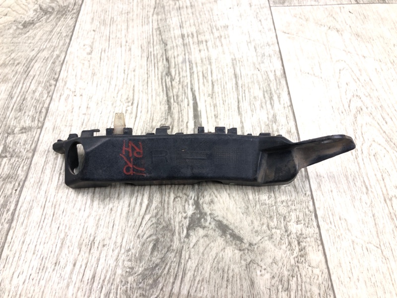Кронштейн переднего бампера (на крыле) правый HYUNDAI ELANTRA MD 10-15 2014 1.8 G4NB 86514-3X000 Б/У