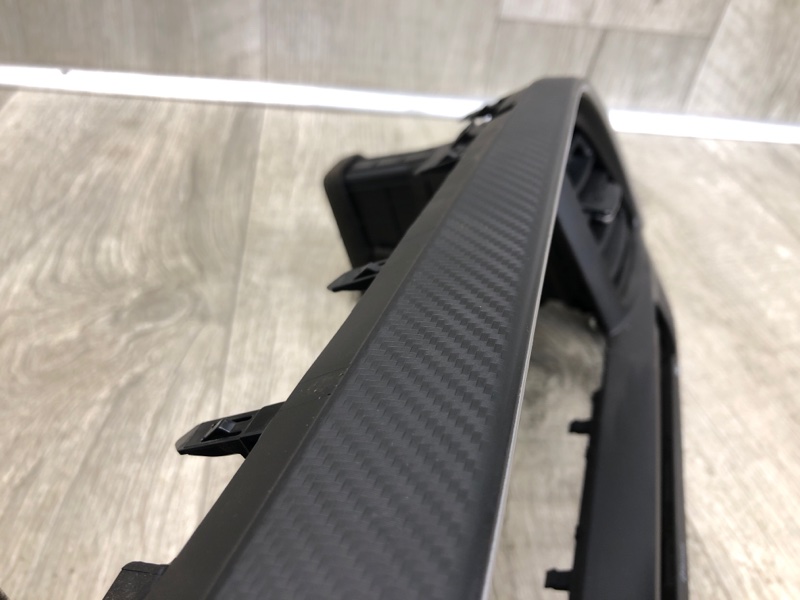 Накладка торпедо центр. ELANTRA AD 16- 2019 2.0 G4NH