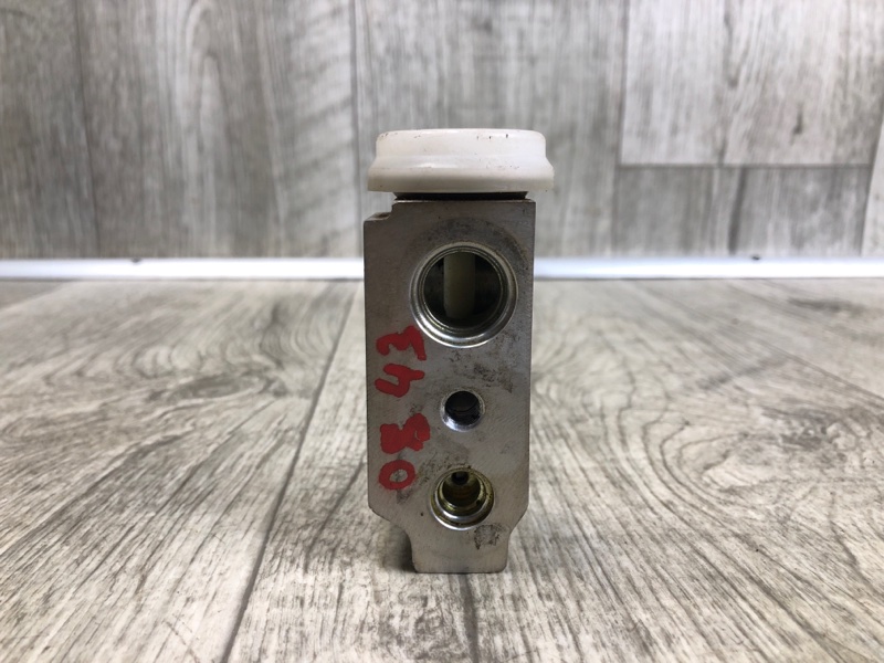 Клапан кондиционера ELANTRA MD 10-15 2014 1.8 G4NB