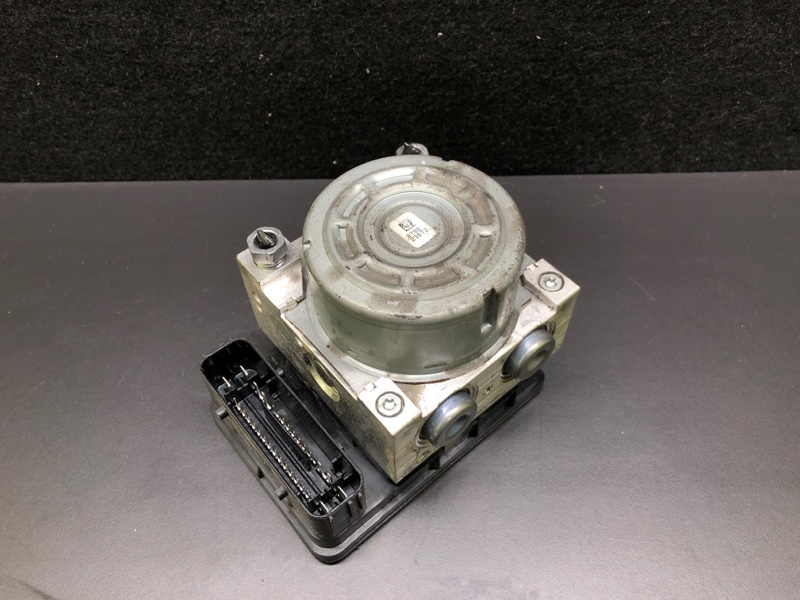 Блок ABS FOCUS 10-18 2018 2.0 C20HDEX Блок ABS FOCUS 10-18 2018 2.0 C20HDEX