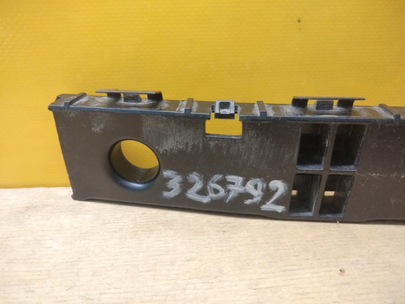 Кронштейн заднего бампера левый NISSAN X-TRAIL/ROGUE T32 13-20 Кронштейн заднего бампера левый NISSAN X-TRAIL/ROGUE T32 13-20