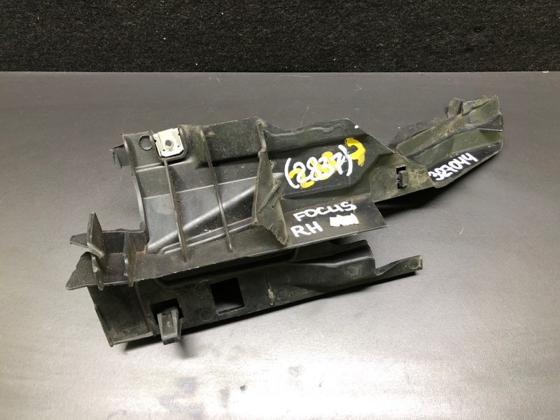 Накладка крыла правая FORD FOCUS 10-18 2.0 C20HDEX