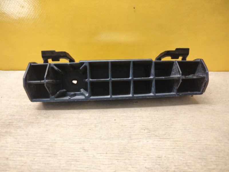 Кронштейн заднего бампера левый HONDA CIVIC FC/FK 15- 71555TBAA00 Б/У