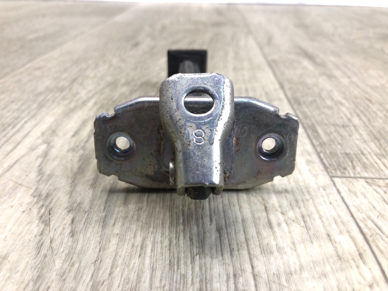 Ограничитель двери задний правый LANCER X 10 07-15 2010 2.0 4B11 Ограничитель двери задний правый LANCER X 10 07-15 2010 2.0 4B11