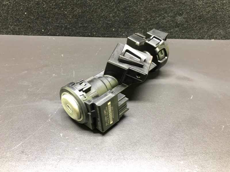 Замок зажигания FORD FOCUS 10-18 2.0 C20HDEX