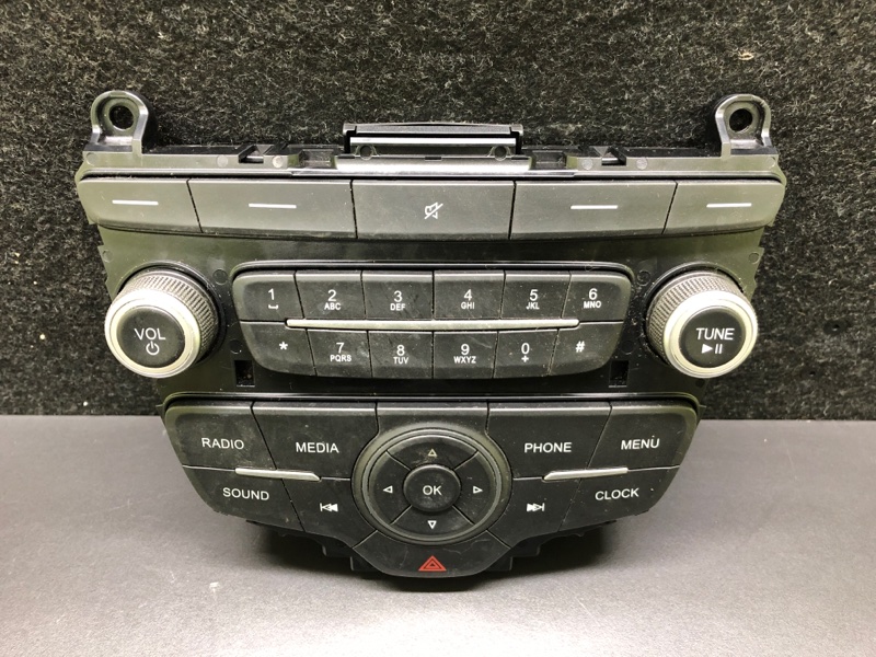 Блок управления мультимедиа FOCUS 10-18 2018 2.0 C20HDEX