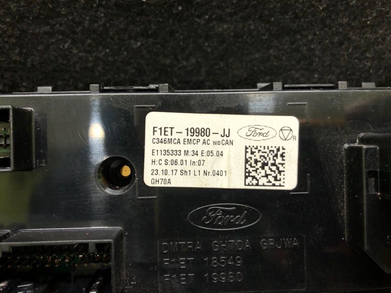 Блок управления печкой FOCUS 10-18 2018 2.0 C20HDEX