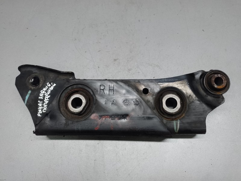 Рычаг задней подвески поперечный правый INFINITI QX50 18- 2020 2.0 KR20DDET 551A0-5NA0A Б/У