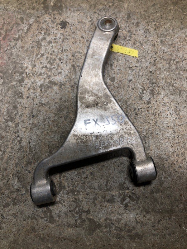 Рычаг задней подвески поперечный верхний задний левый INFINITI FX S50 03-08 55502-CG000 Б/У