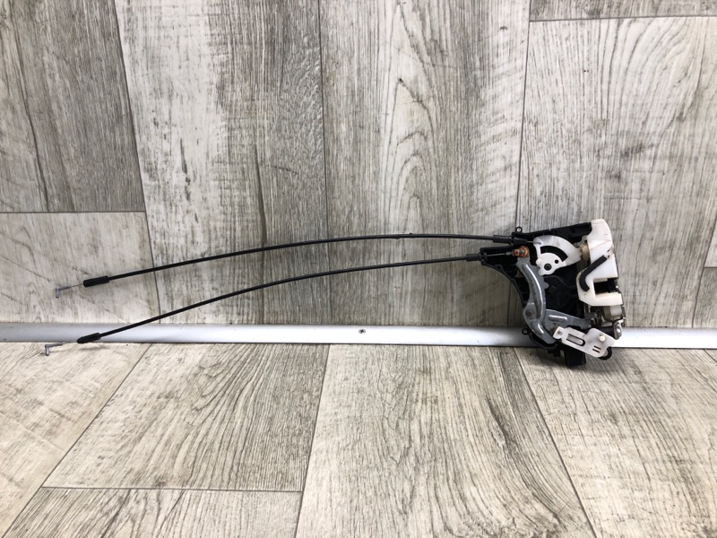 Замок двери задний правый MITSUBISHI LANCER X 10 07-15 2010 2.0 4B11 5745A304 Б/У