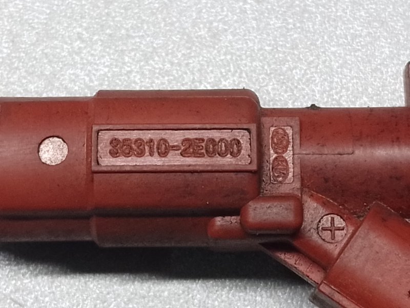 Форсунка топливная ELANTRA AD 16- 2017 AD 2.0 G4NH