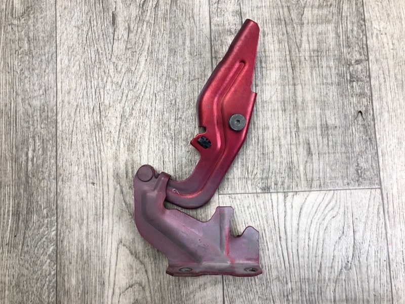 Петля капота правая LANCER X 10 07-15 2010 2.0 4B11