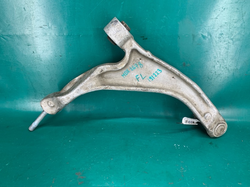 Рычаг передней подвески нижний передний левый ACURA MDX (YD2) 06-13 YD2 3.7 J37A1