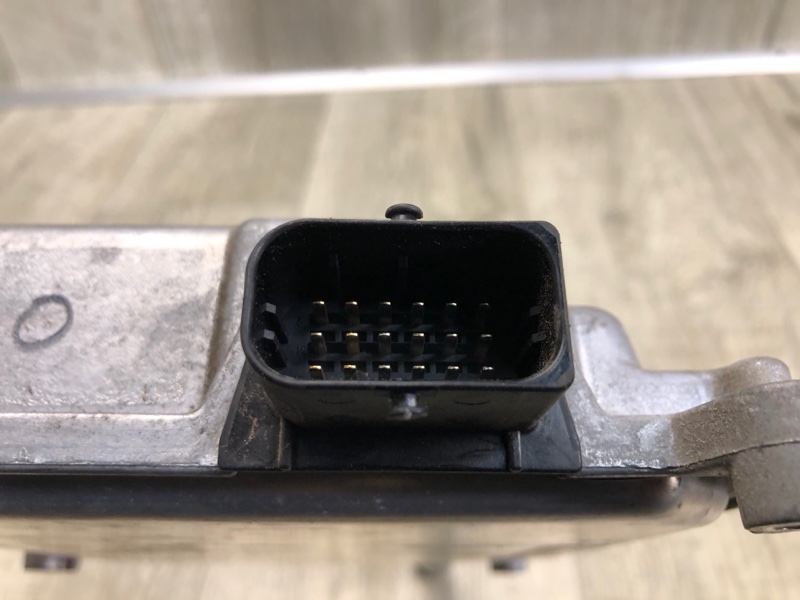 Блок электронный SONATA LF 2014- 2015 2.0 G4NG Блок электронный SONATA LF 2014- 2015 2.0 G4NG