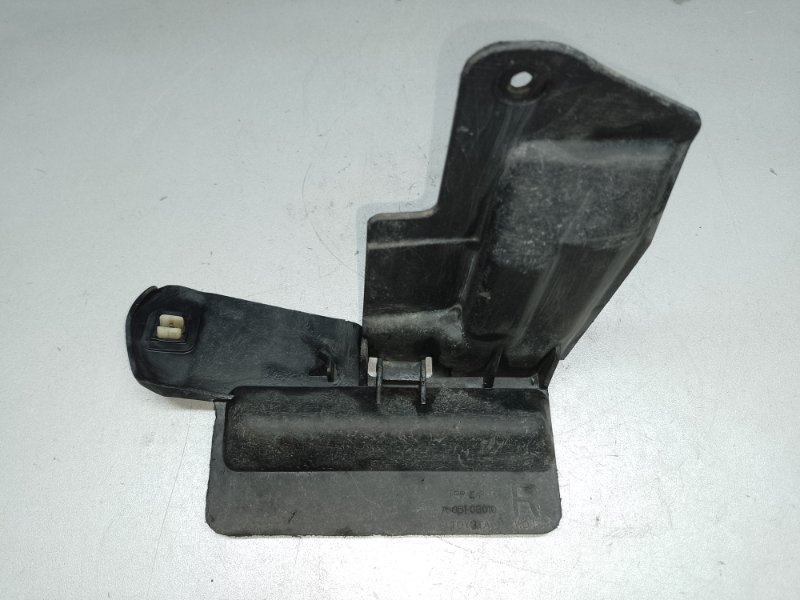 Брызговик задний правый TOYOTA SIENNA 11-16 2012 3.5 2GR-FE 75861-08010 Б/У