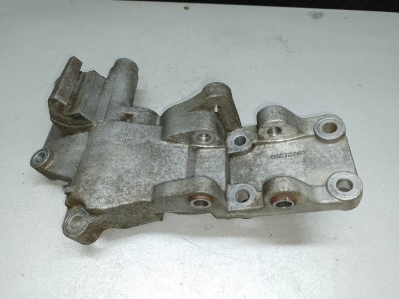 Кронштейн генератора MITSUBISHI LANCER X 10 07-15 4B11 1801A067 Б/У