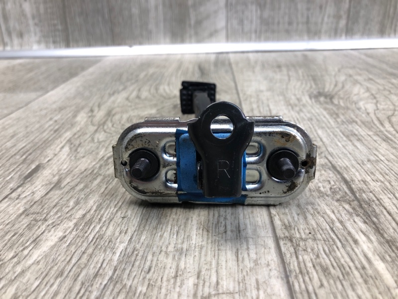 Ограничитель двери передний правый SONATA LF 2014- 2015 2.0 G4NG