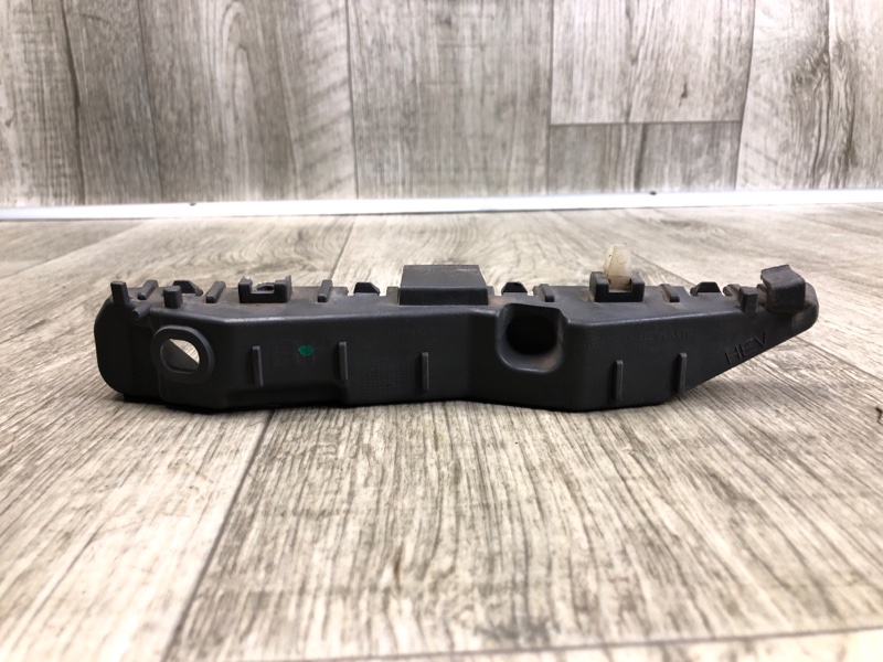 Запчасть кронштейн переднего бампера правый HYUNDAI SONATA LF 2014- 2015 2.0 G4NG 86514-E6000 Б/У Кронштейн переднего бампера правый HYUNDAI SONATA LF 2014- 2015 2.0 G4NG 86514-E6000 Б/У