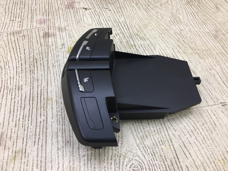 Блок управления подогревом сидений CAYENNE 10-18 2011 4.8L