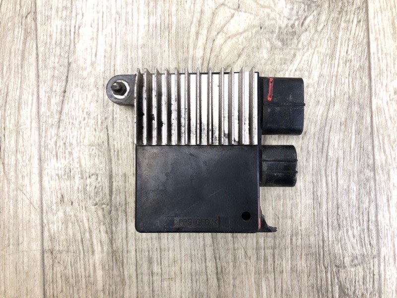 Блок управления вентилятором радиатора RX350/450 09-15 2011 2GR-FXE 3.5L