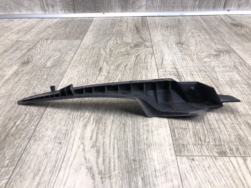 Пластик под лобовое стекло / Жабо правый LEXUS RX350/450 09-15 2GR-FXE 3.5L