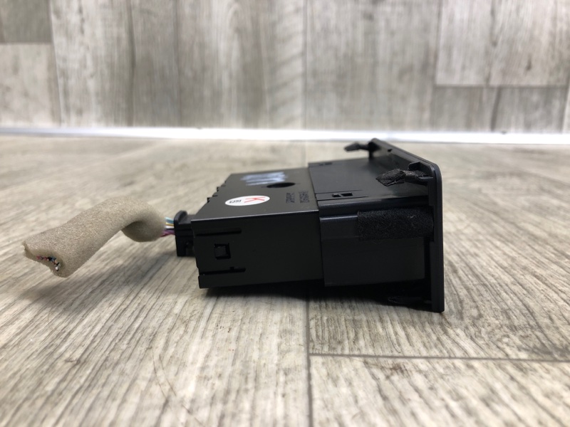 Блок управления подогревом сидений RX350/450 09-15 2011 2GR-FXE 3.5L