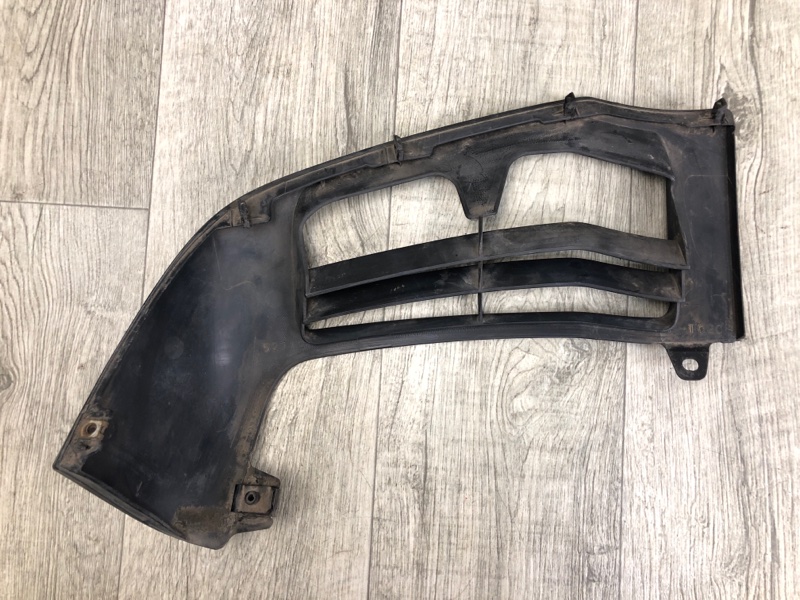 Накладка бампера передняя левая LEXUS RX350/450 09-15 2GR-FXE 3.5L