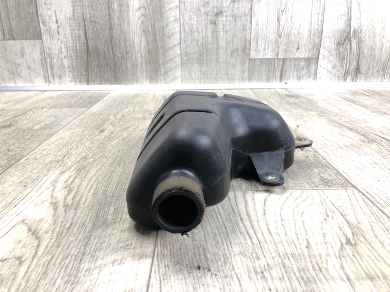 Резонатор воздушного фильтра RX350/450 09-15 2011 2GR-FXE 3.5L