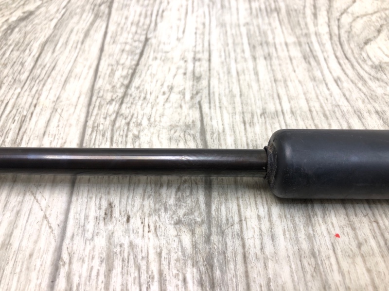 Амортизатор капота левый RX350/450 09-15 2011 2GR-FXE 3.5L