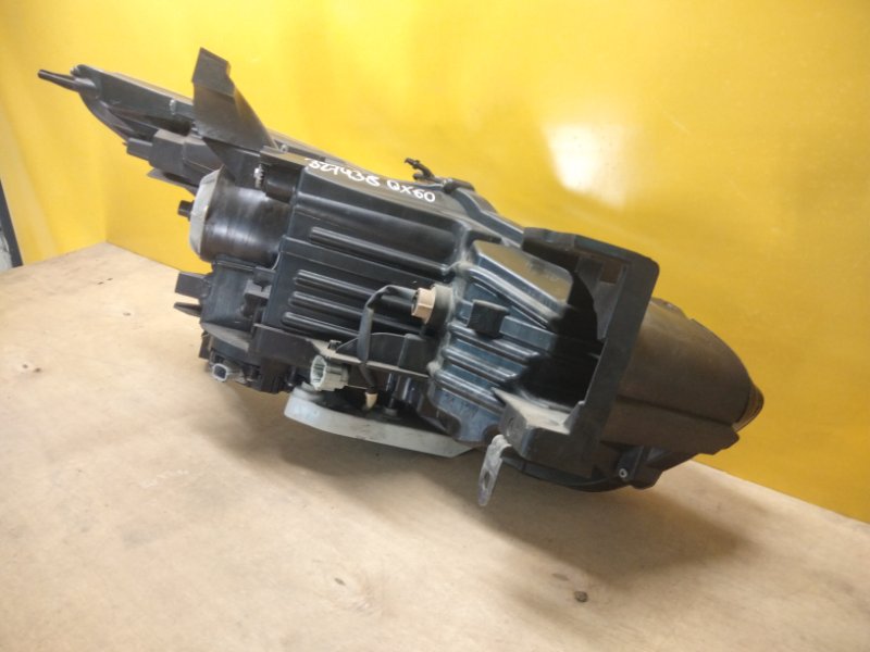 Фара левая QX60/JX35 12-20 Фара левая QX60/JX35 12-20