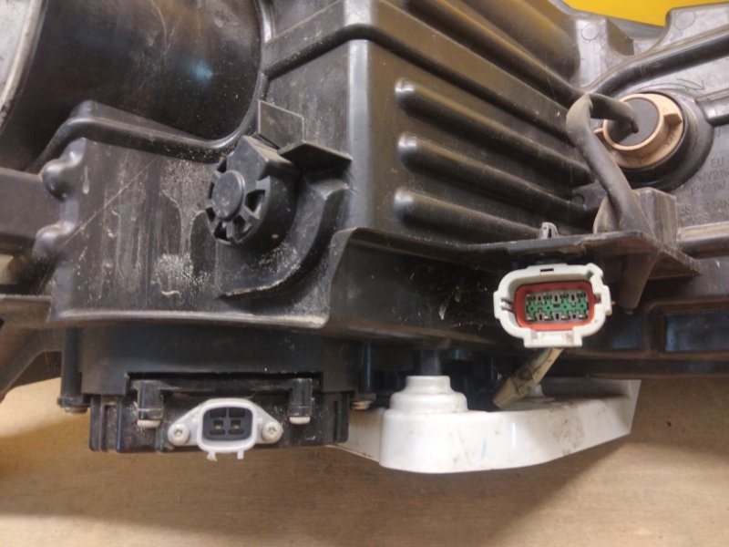 Фара левая QX60/JX35 12-20 Фара левая QX60/JX35 12-20