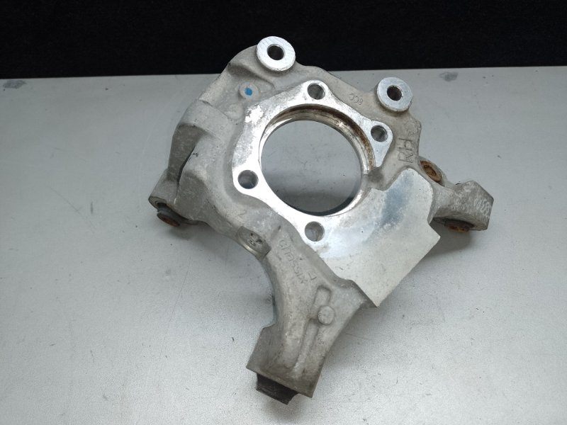 Цапфа задняя правая ALTIMA 19- 2019 L34 PR25DD