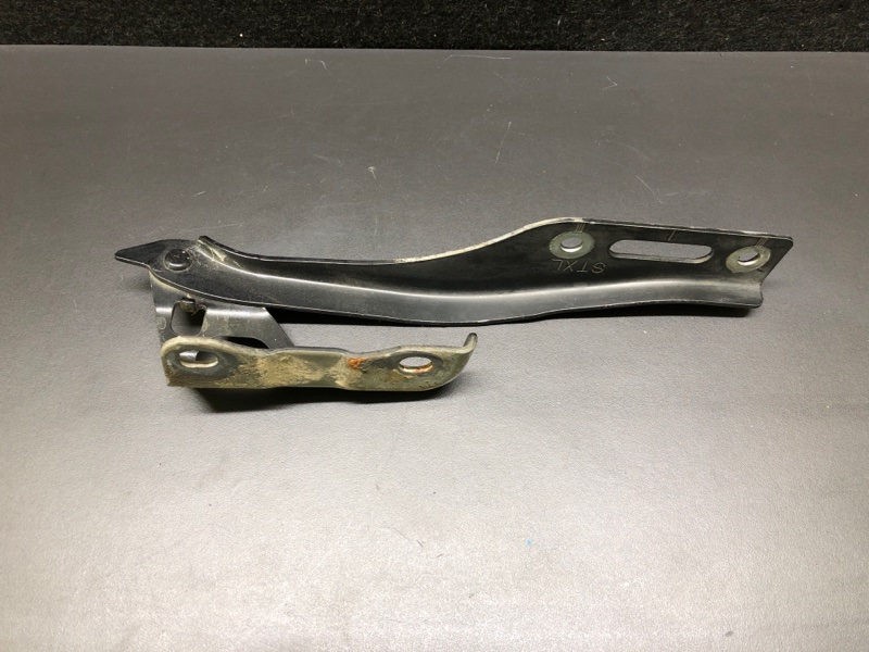 Петля капота левая ACURA MDX (YD2) 06-13 YD2 3.7 J37A1 Петля капота левая ACURA MDX (YD2) 06-13 YD2 3.7 J37A1