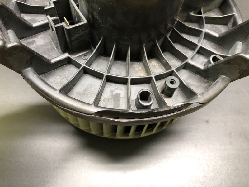 Моторчик печки MDX (YD2) 06-13 2007 YD2 3.7 J37A1 Моторчик печки MDX (YD2) 06-13 2007 YD2 3.7 J37A1