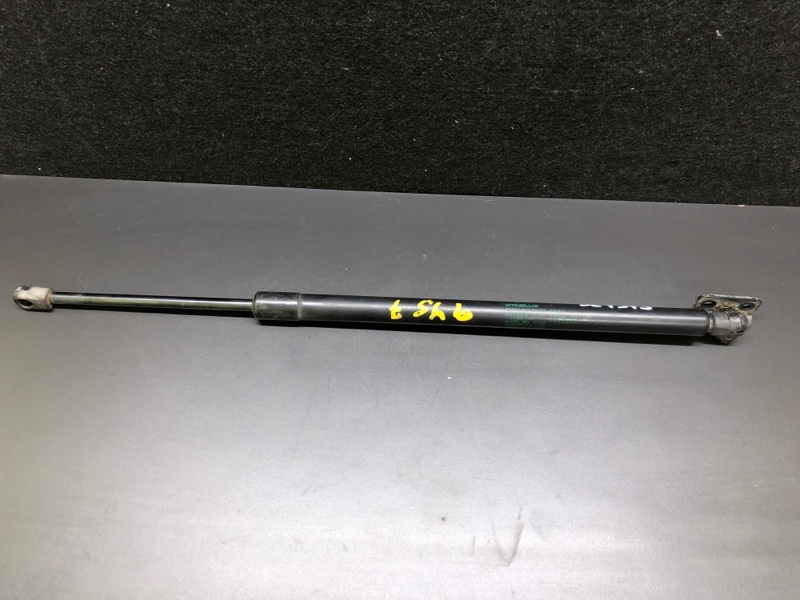 Амортизатор крышки багажника левый MDX (YD2) 06-13 2007 YD2 3.7 J37A1 Амортизатор крышки багажника левый MDX (YD2) 06-13 2007 YD2 3.7 J37A1