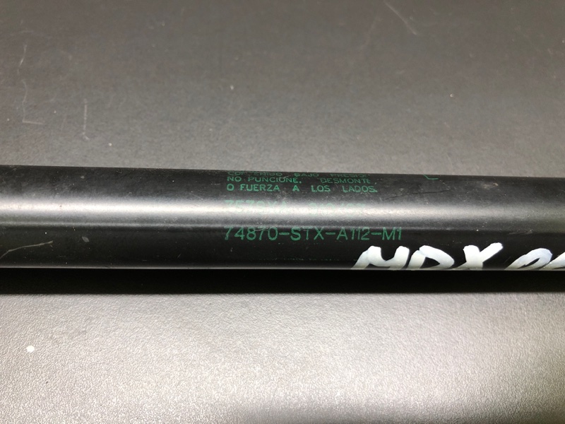 Амортизатор крышки багажника левый ACURA MDX (YD2) 06-13 YD2 3.7 J37A1 Амортизатор крышки багажника левый ACURA MDX (YD2) 06-13 YD2 3.7 J37A1