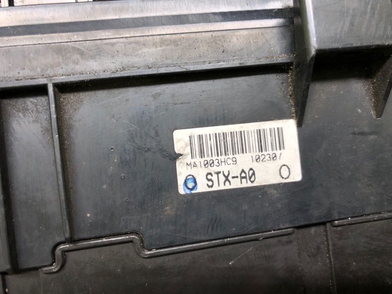 Блок предохранителей моторный отсек MDX (YD2) 06-13 2007 YD2 3.7 J37A1