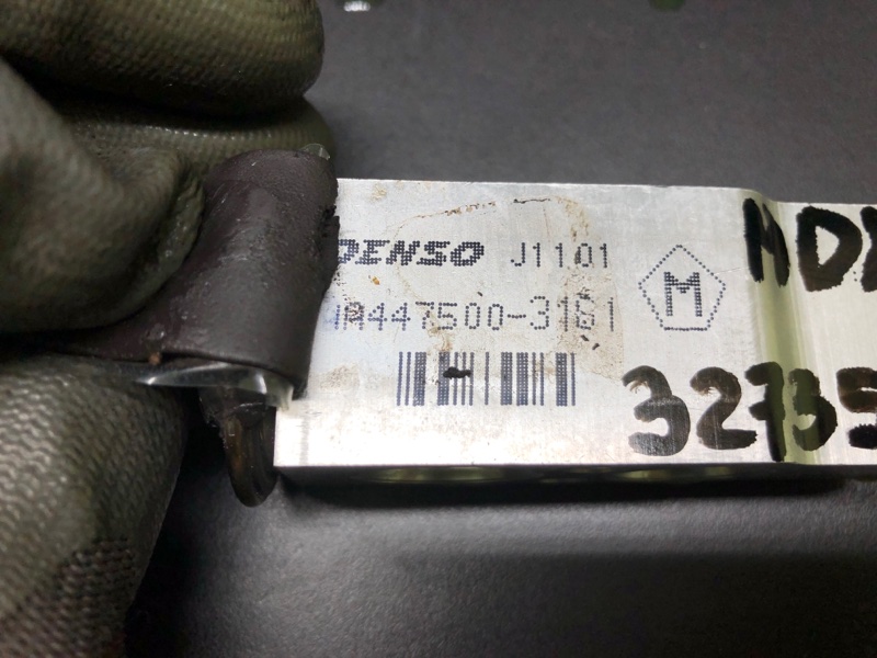 Клапан кондиционера MDX (YD2) 06-13 2007 YD2 3.7 J37A1