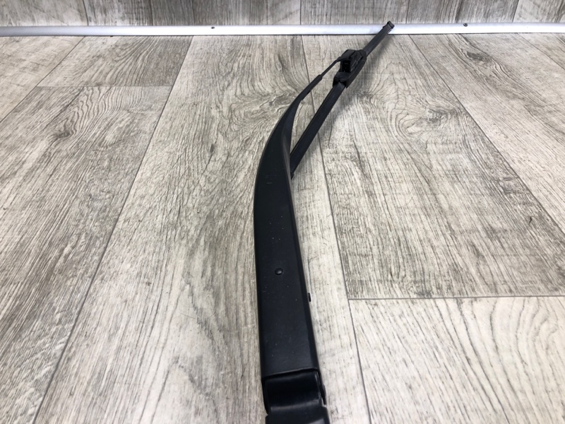 Поводок стеклоочистителя передний правый RX350/450 09-15 2011 2GR-FXE 3.5L