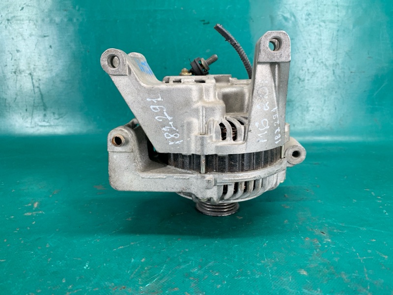 Генератор MAZDA 6 GG 02-07 Б/У