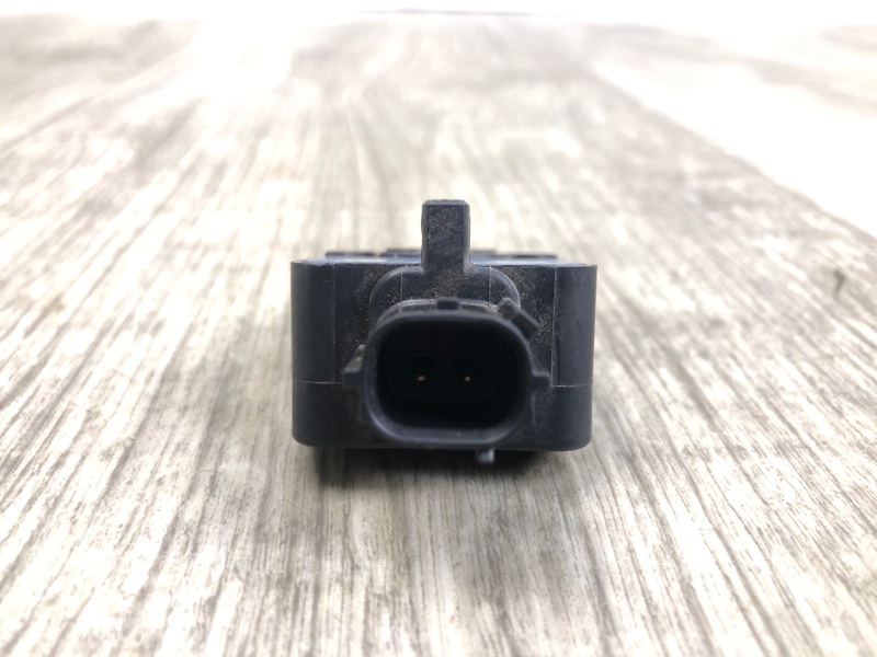 Датчик удара RAV4 13-19 2016 2.5 2ARFE Датчик удара RAV4 13-19 2016 2.5 2ARFE