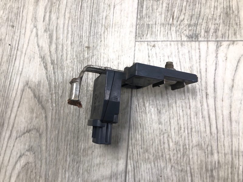 Датчик TOYOTA RAV4 13-19 2.5 2ARFE