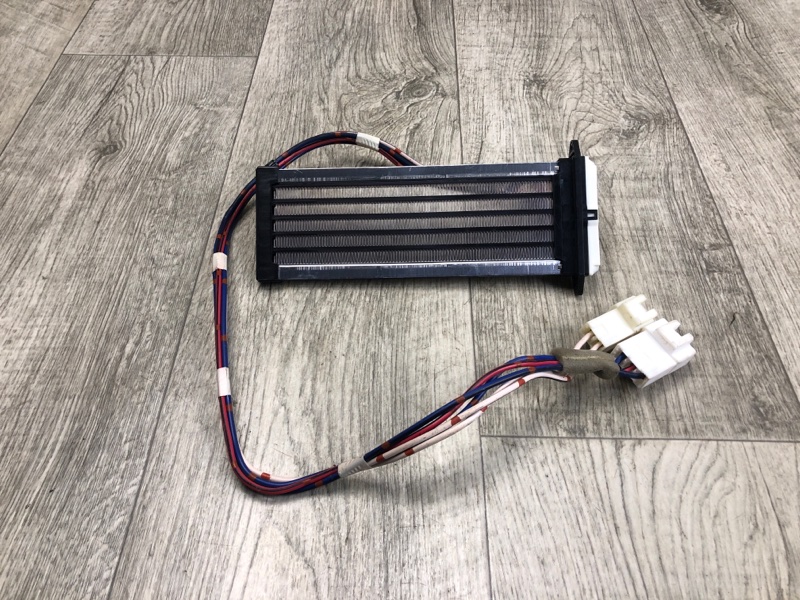 Радиатор печки TOYOTA RAV4 13-19 2016 2.5 2ARFE 87710-12020 Б/У