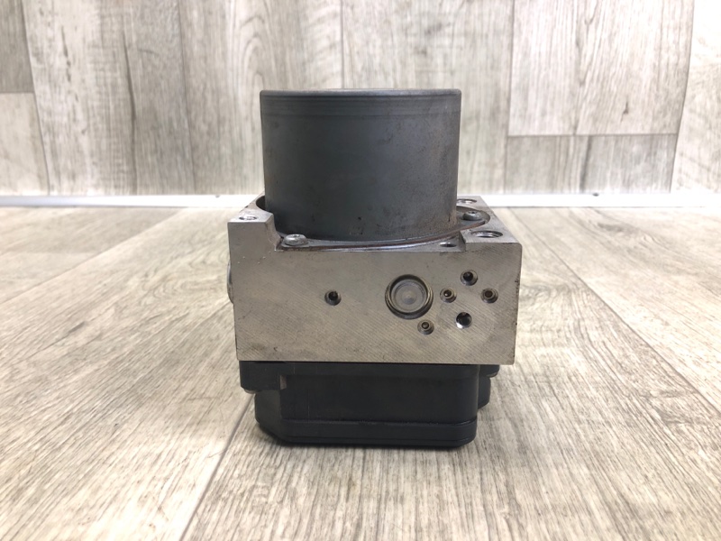 Блок ABS RAV4 13-19 2016 2.5 2ARFE Блок ABS RAV4 13-19 2016 2.5 2ARFE