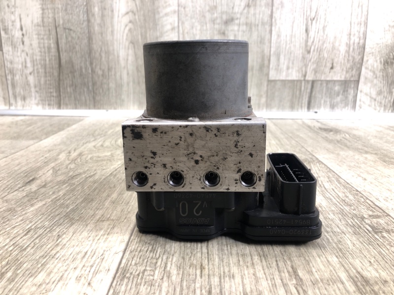 Блок ABS RAV4 13-19 2016 2.5 2ARFE Блок ABS RAV4 13-19 2016 2.5 2ARFE