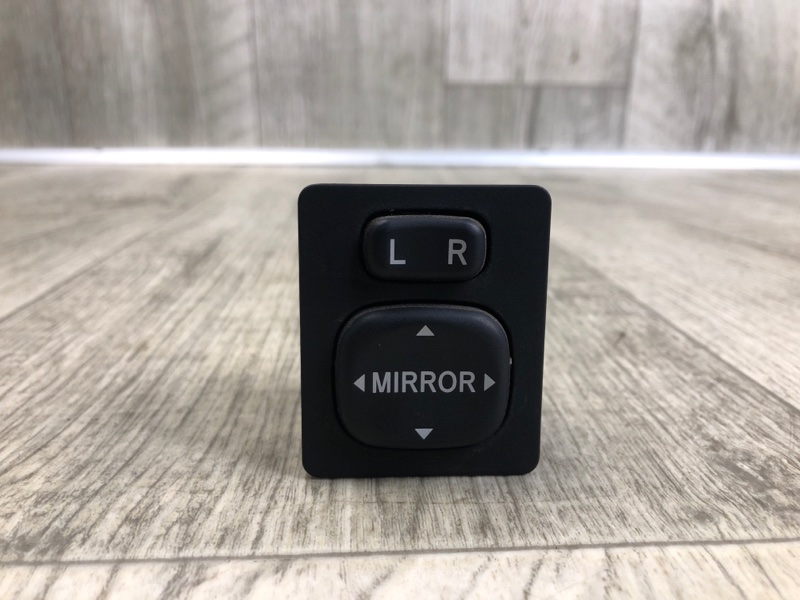 Блок управления зеркалами RAV4 13-19 2016 2.5 2ARFE Блок управления зеркалами RAV4 13-19 2016 2.5 2ARFE