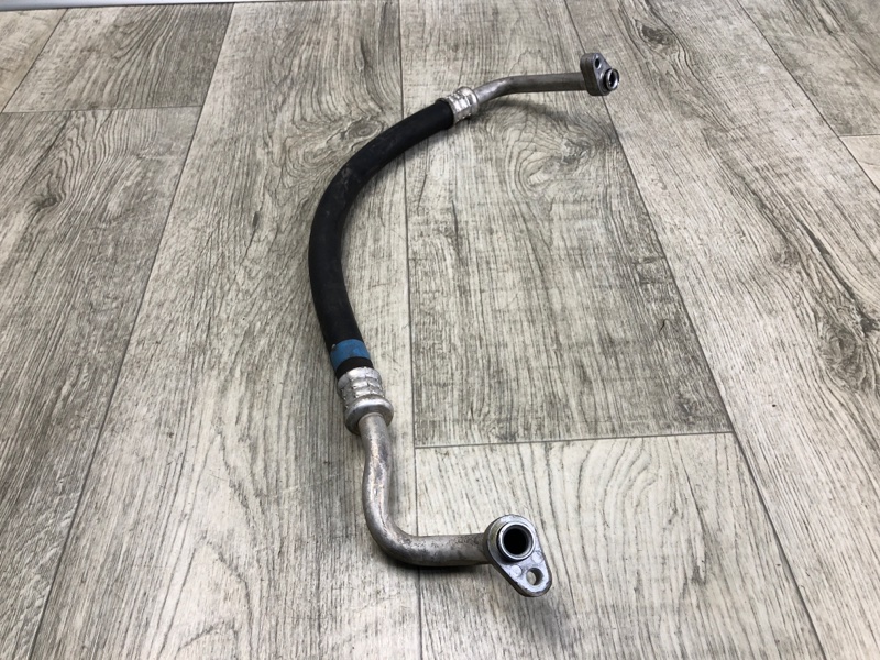 Запчасть трубка кондиционера TOYOTA RAV4 13-19 2016 2.5 2ARFE 88704-42280 Б/У Трубка кондиционера TOYOTA RAV4 13-19 2016 2.5 2ARFE 88704-42280 Б/У