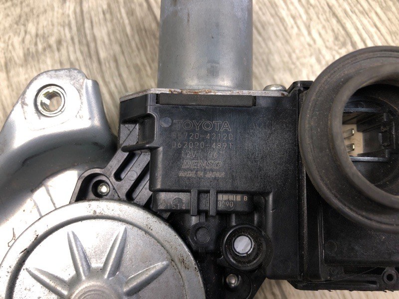 Стеклоподъемник передний левый RAV4 13-19 2016 2.5 2ARFE